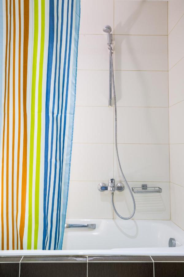 Lovely New Βuild Flat Near Metro - Free Parking 아테네 외부 사진