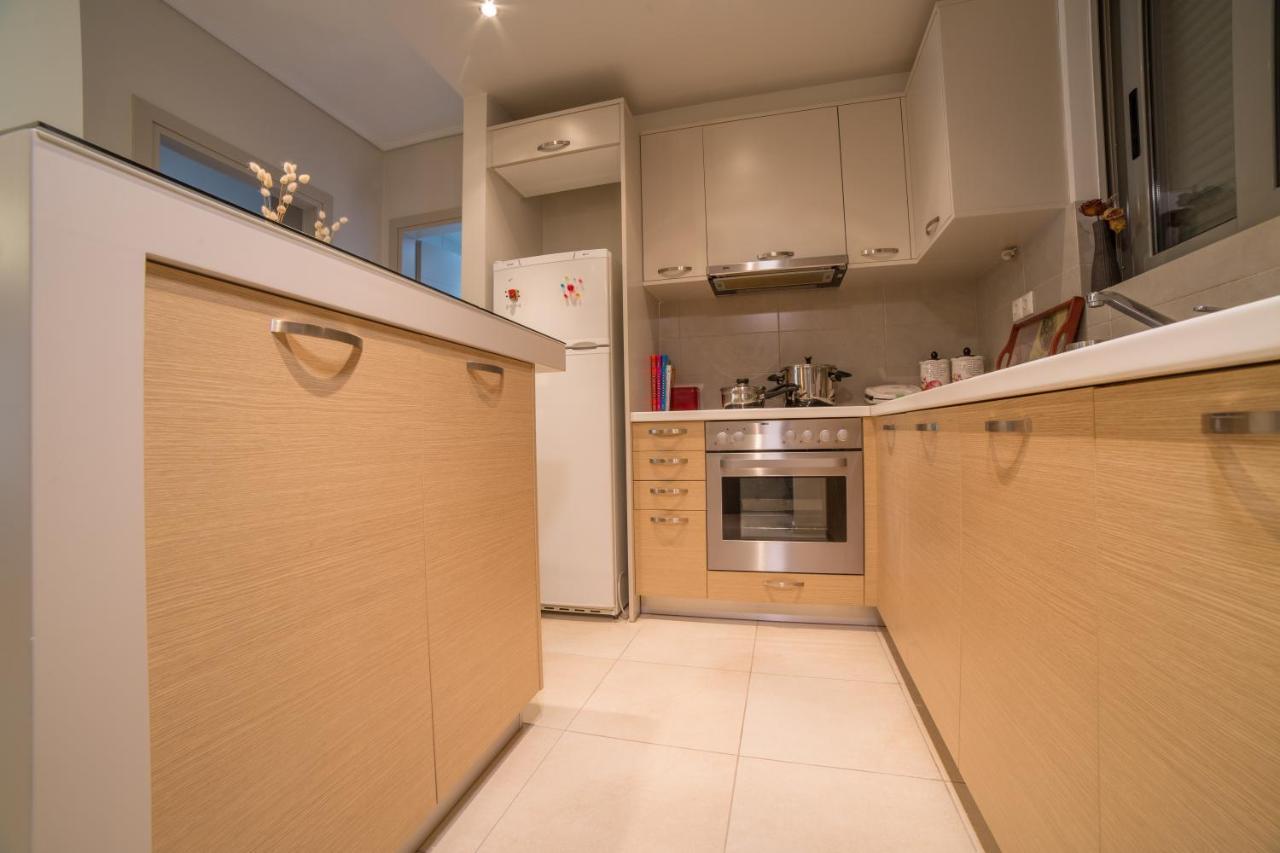 Lovely New Βuild Flat Near Metro - Free Parking 아테네 외부 사진