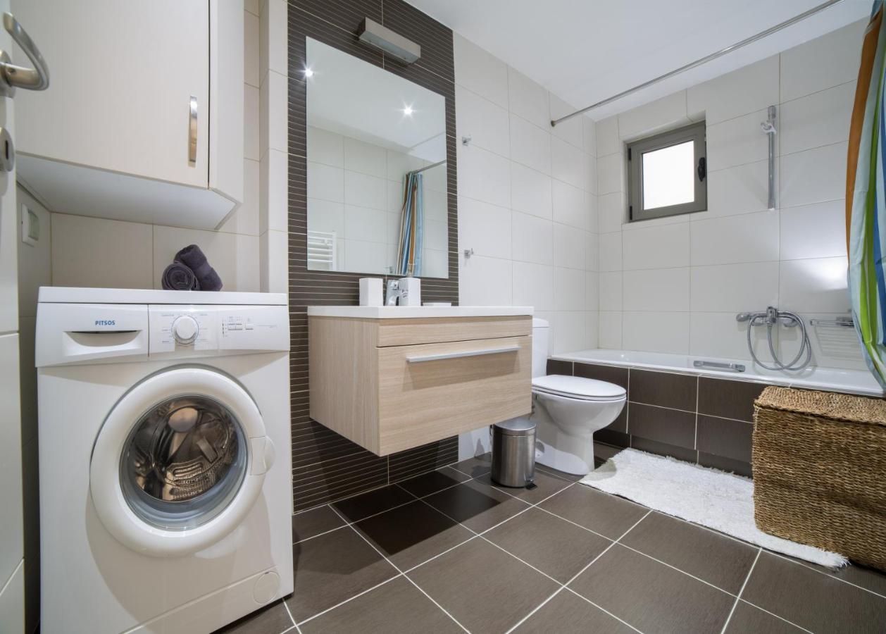 Lovely New Βuild Flat Near Metro - Free Parking 아테네 외부 사진