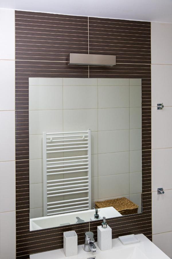 Lovely New Βuild Flat Near Metro - Free Parking 아테네 외부 사진